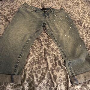 Who What Wear Blue Cropped Jeans with Pearl Accents